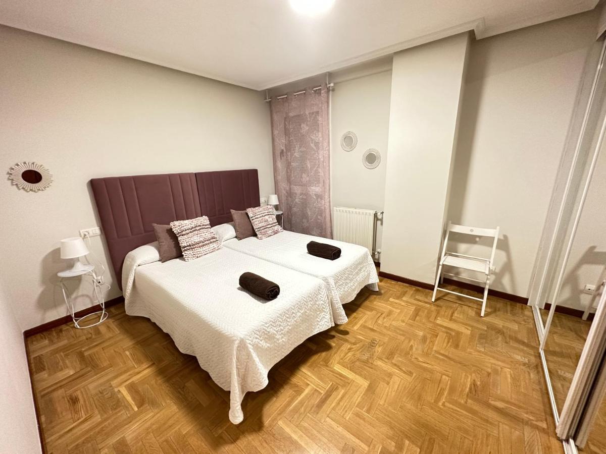 Apartamento Oviedo Parque Del Oeste Dış mekan fotoğraf